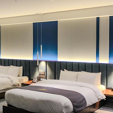 Interburgo Hotel Wonju Exteriör bild
