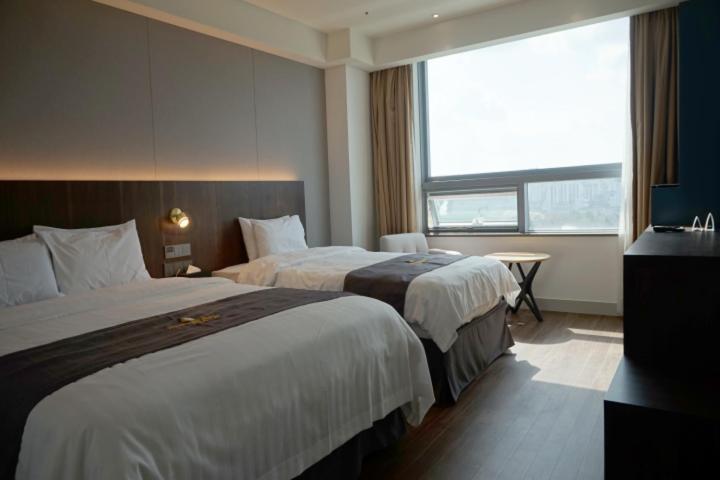Interburgo Hotel Wonju Exteriör bild
