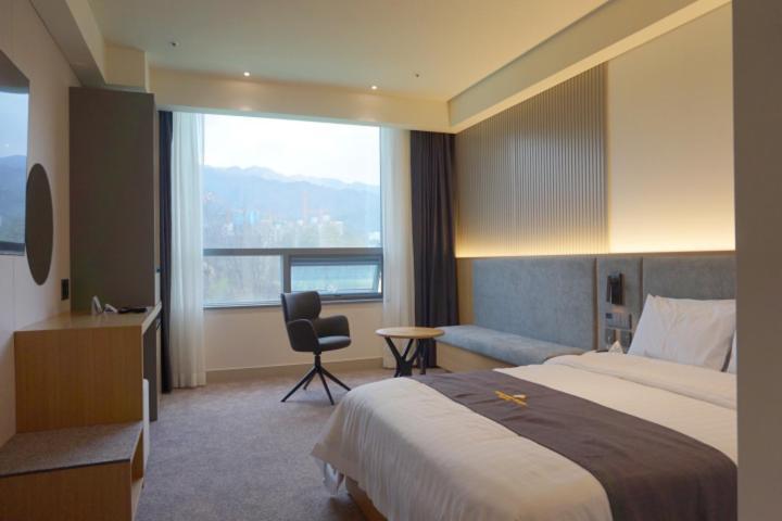 Interburgo Hotel Wonju Exteriör bild