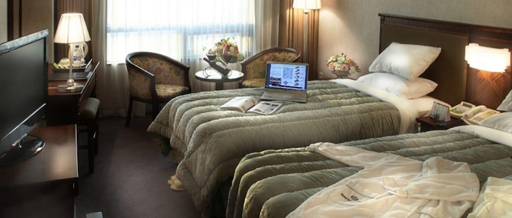 Interburgo Hotel Wonju Exteriör bild