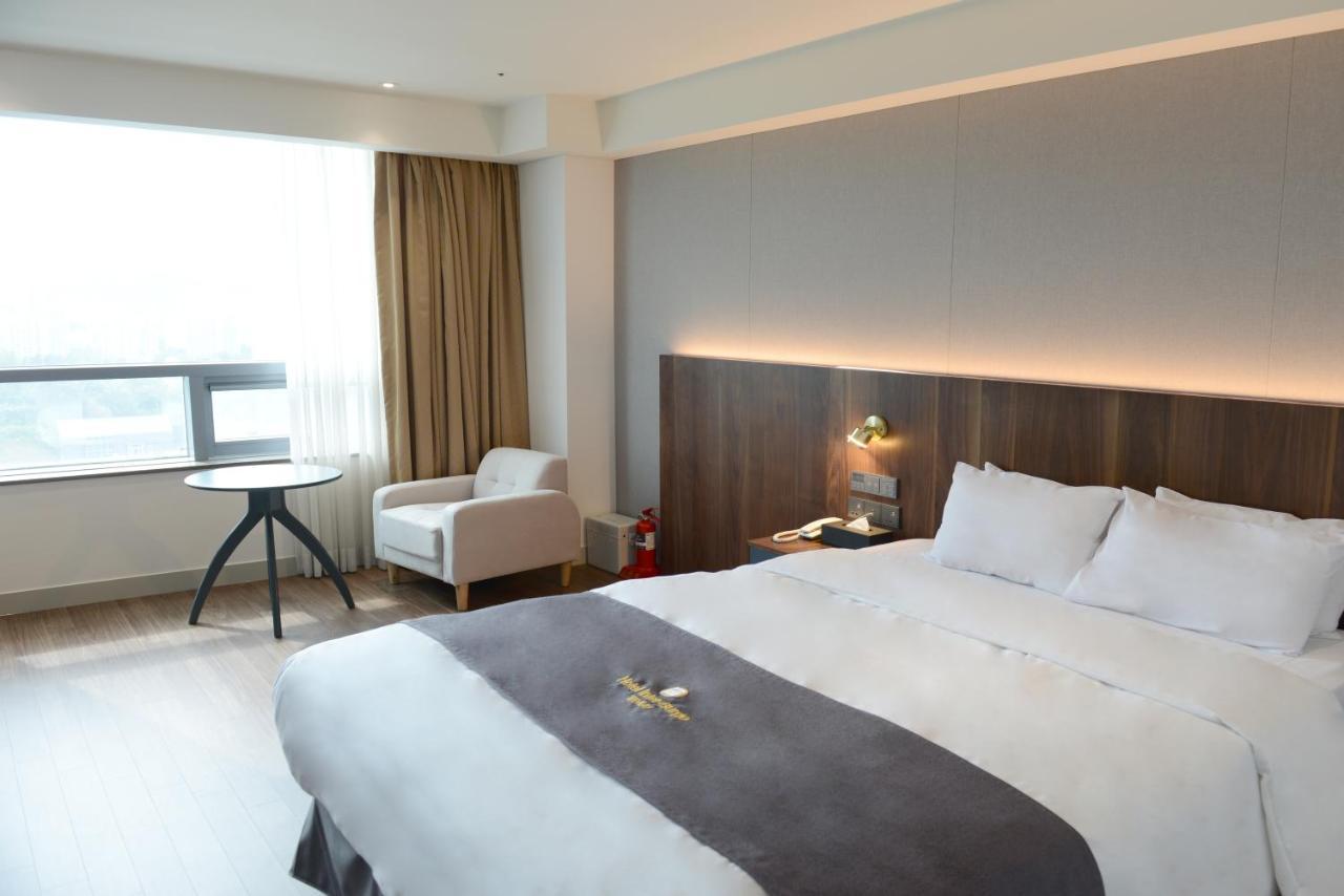 Interburgo Hotel Wonju Exteriör bild