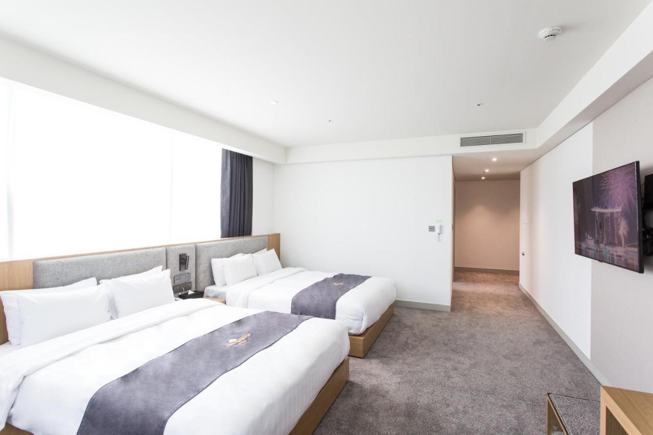 Interburgo Hotel Wonju Exteriör bild