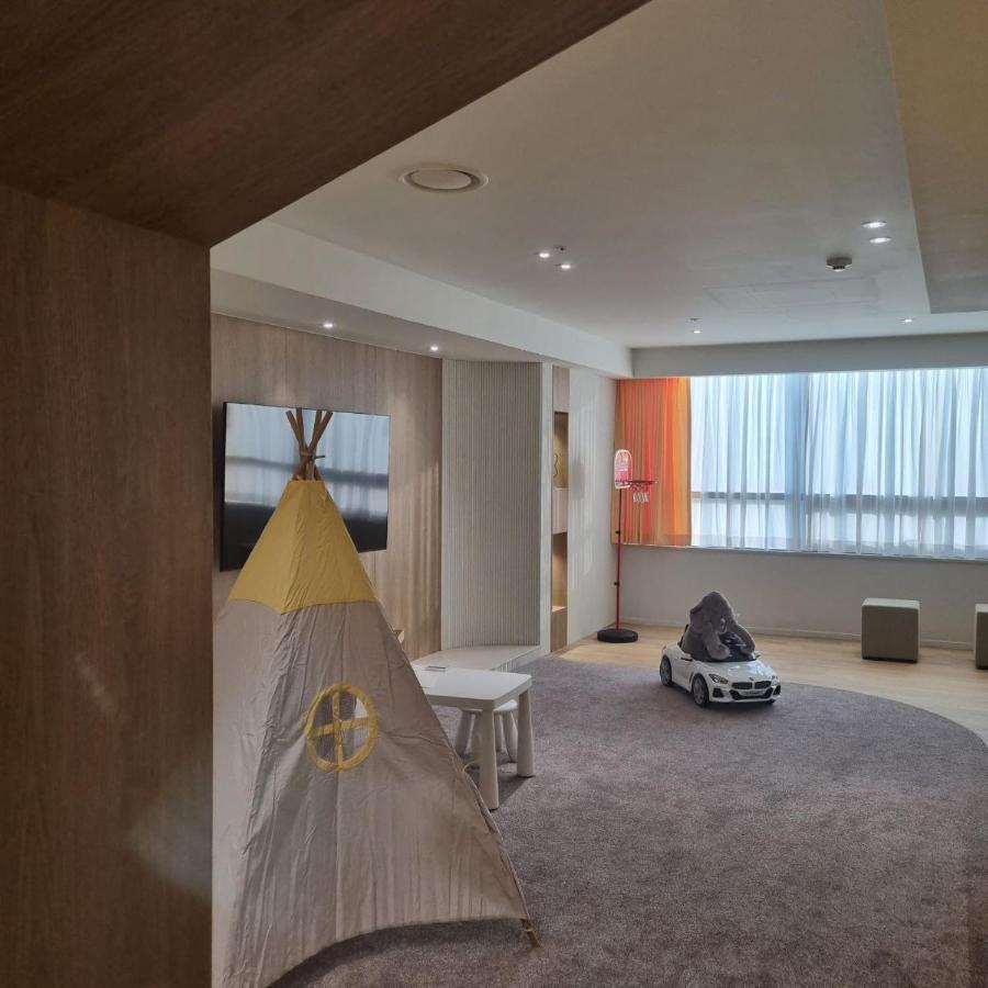 Interburgo Hotel Wonju Exteriör bild